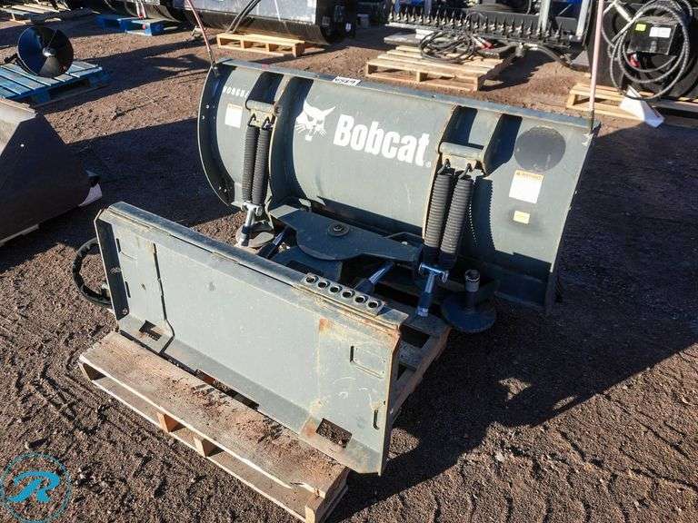 2021 Bobcat Hydraulic 60" Plow Attachment To Fit Skid Steer Loader