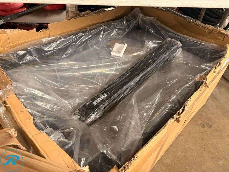 Thule 4-Tier Cargo Display PRO2046-1 - Roller Auctions