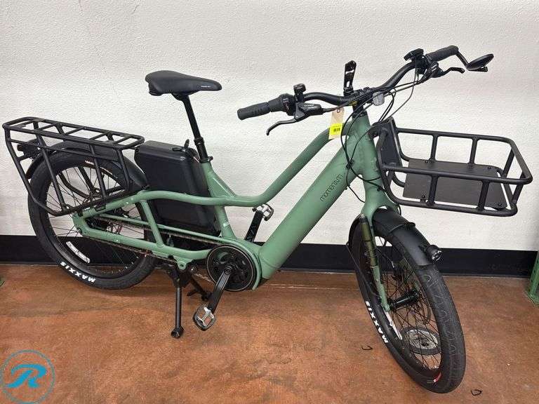 Momentum Pakyak E+ Electric Bicycle with Giant SyncDrive Pro Motor, One Size