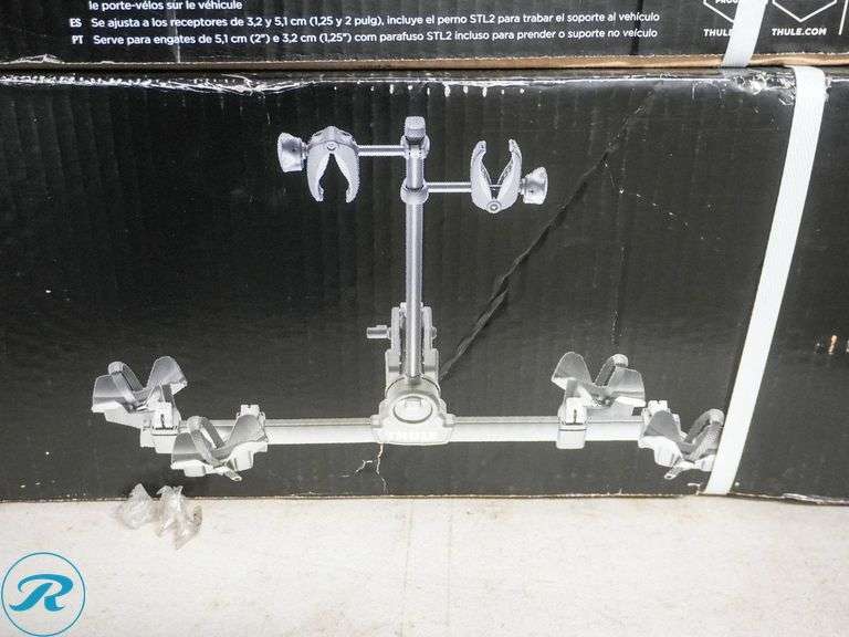 Thule DoubleTrack Pro Platform Hitch Mounted 2-Bike Carrier - Roller Auctions