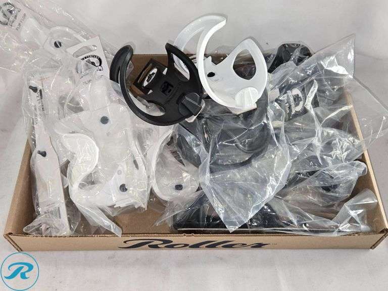 Tray of Bicycle Bottle Cages in Black and White Plastic - Roller Auctions