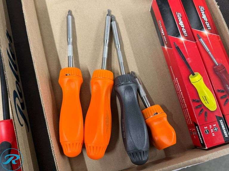 Tray of Snap-On Screwdrivers - Roller Auctions