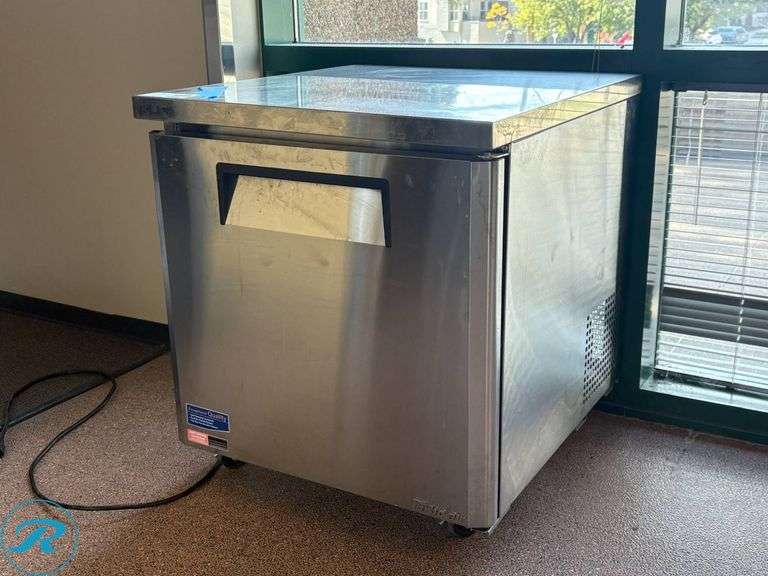 Turbo Air Model MUR-28 Undercounter Refrigerator with Casters