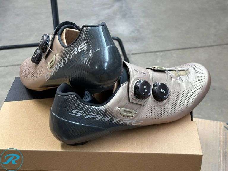 Shimano S-Phyre RC9S Cycling Shoes, Champagne, Size 45 (US 10.5) - Roller Auctions