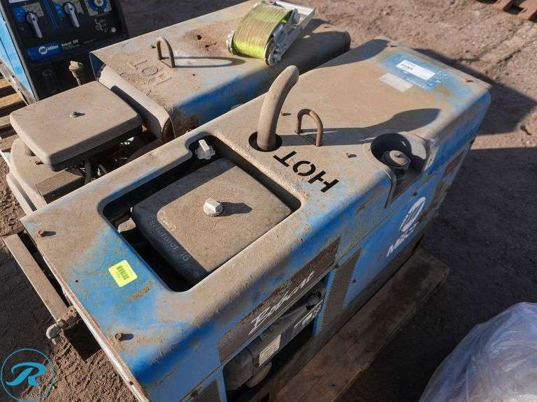 Miller Bobcat 225G Welder/Generator and Miller Bobcat 225T Welder/ Generator - Roller Auctions