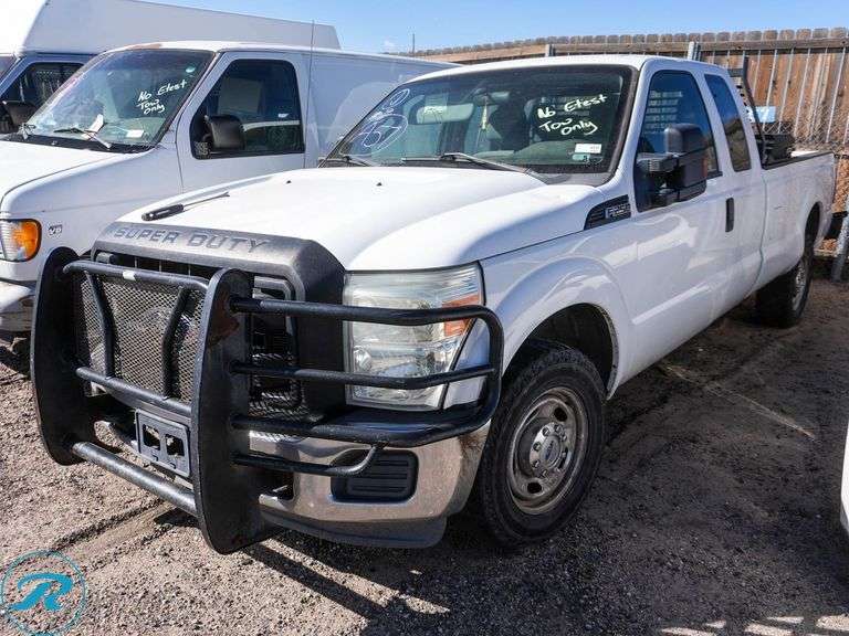 2011 Ford F250 Super Duty Lariat RWD