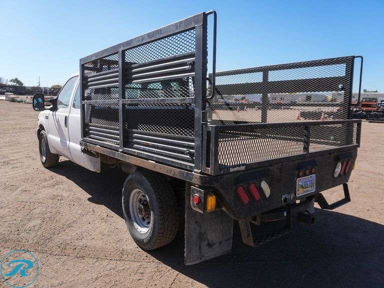 2000 Ford F250XL Super Duty Stakebody Truck - Roller Auctions