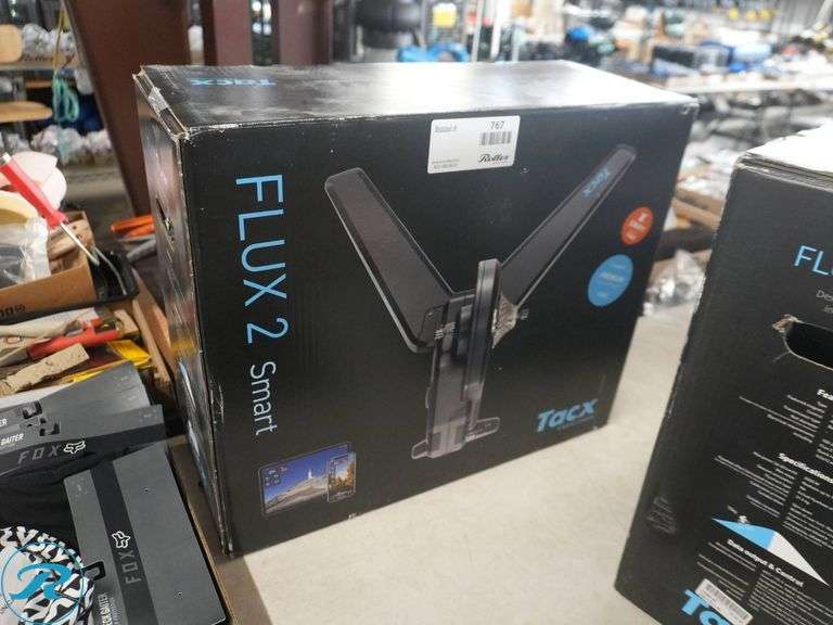 Tacx Flux 2 Smart Indoor Bike Trainer - Roller Auctions