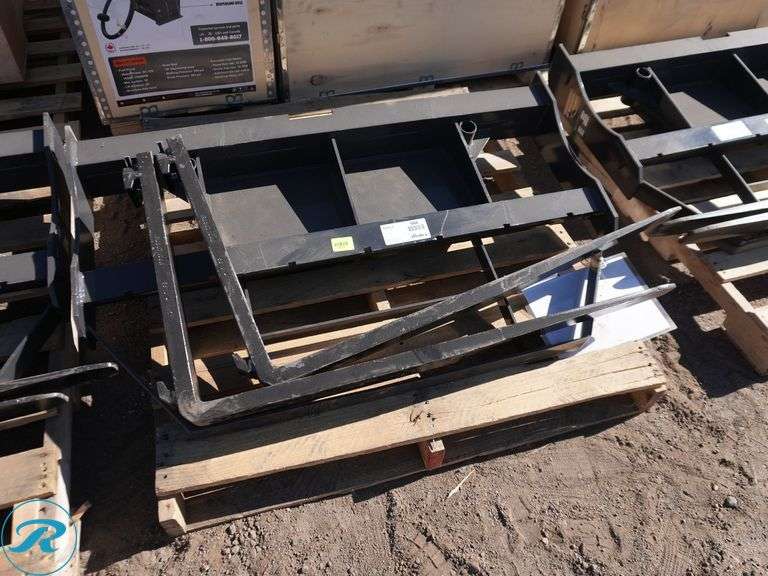 New Land Honor MPF-11-2000G Fork Attachment to Fit Mini Skid Steer Loader, 36" Forks - Roller Auctions