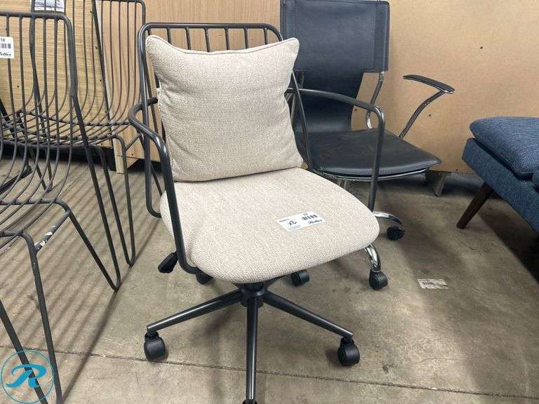 (2) Office Chairs - Roller Auctions