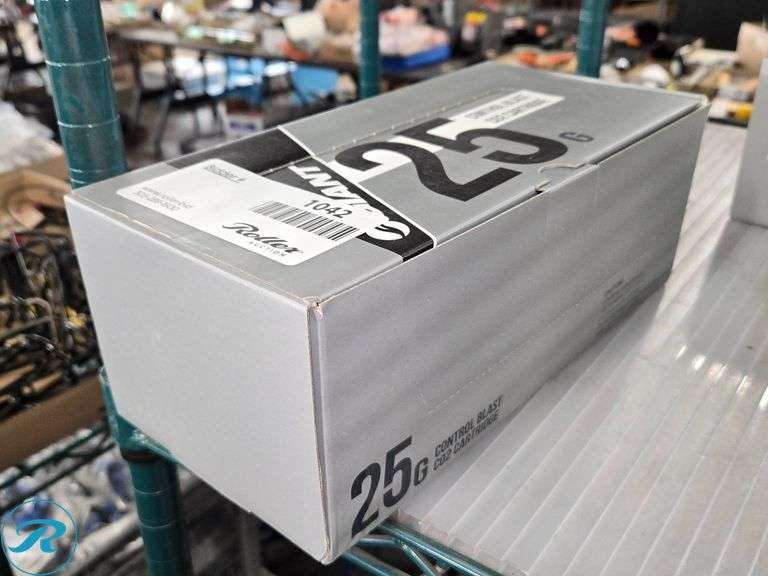 Box of Giant Control Blast 25g CO2 Cartridges - Roller Auctions