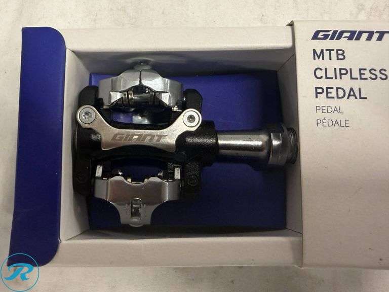 Giant XC Pro Clipless MTB Pedal Set - Roller Auctions