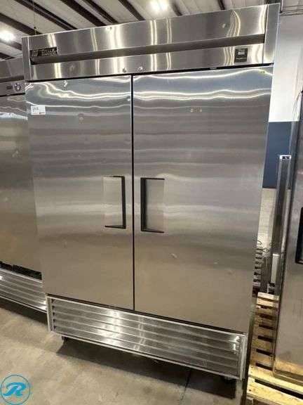 True TS-49 2-Door Reach-in Refrigerator with Casters, Stainless Steel