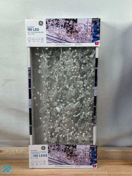 GE: StayBright 100LED Glitter Gem Garland 9FT Warm White/White Wire- New - Roller Auctions
