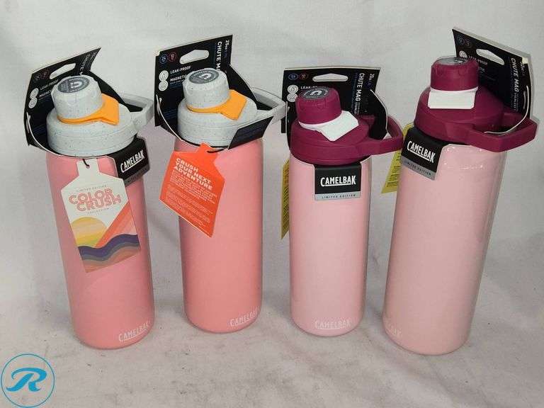 (4) CamelBak Chute Mag Water Bottles, Assorted Colors - Roller Auctions