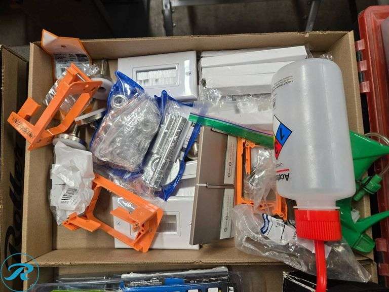 Hardware, Screws, Hooks, Electrical Accessories, and Organizer Boxes - Roller Auctions