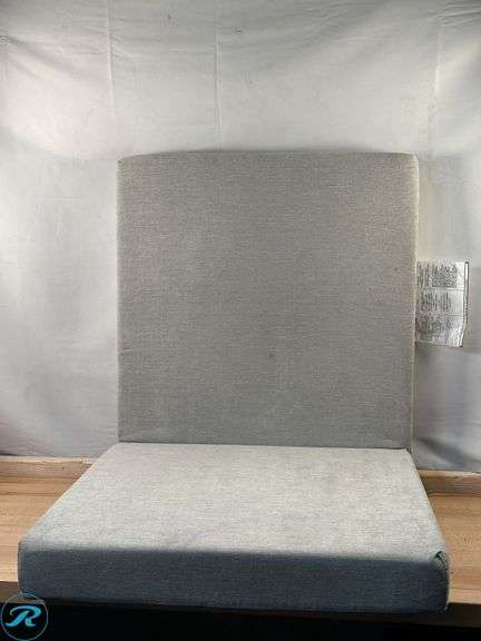 Yourigami: Kids Convertible Play Fort- Used/ Missing Circle Insert Cushion - Roller Auctions