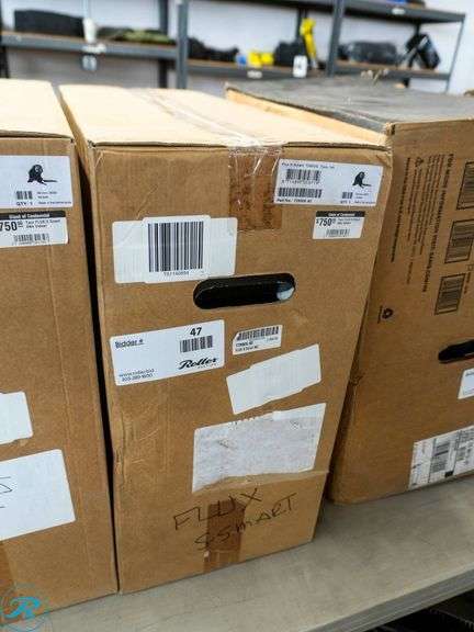 Tacx Flux S Smart Bike Trainer - Roller Auctions