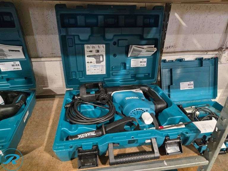Makita HR4013C Rotary Hammer in Hard Carry Case