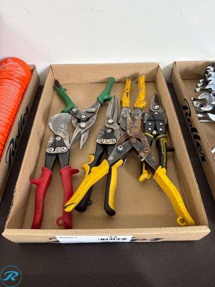 Tin Snips with Plastic Handles