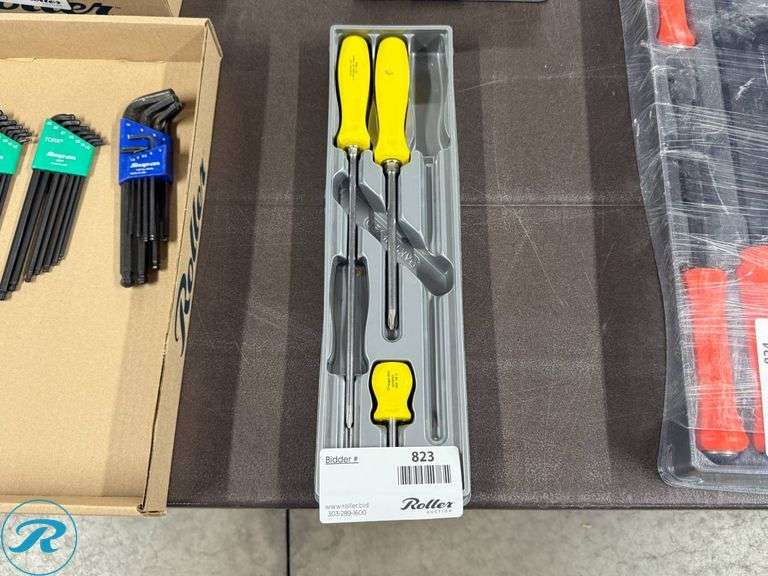 Snap-On Screwdriver Set (Missing 1 Screwdriver) - Roller Auctions