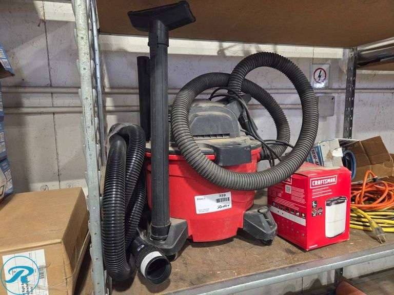 Craftsman 2.5 Peak HP 6-Gallon Wet/Dry Vacuum with Accessories