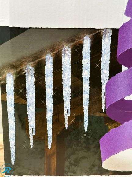 (2) GE: Twinkling Ice Crystal Icicle Set, 20-count- New - Roller Auctions
