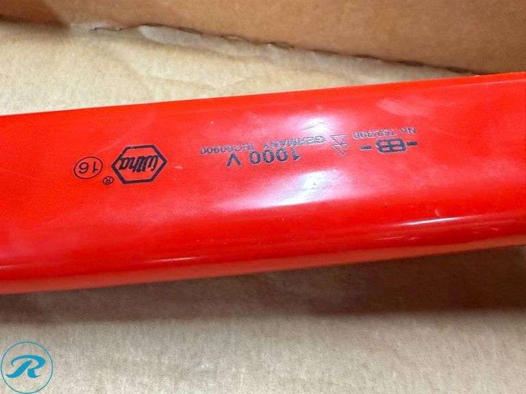 (3) Wiha Insulated Adjustable Wrenches, 1000V Rated - Roller Auctions