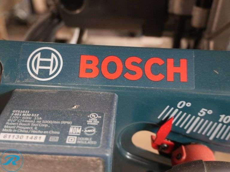 Bosch GTA500 Table Saw with Stand - Roller Auctions