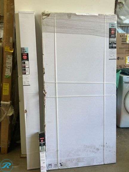 (1) New Delta Kesara Matte Black 53-in to 60-in W x 72.99-in H Frameless Clear Glass Sliding Soft Close Shower door - Roller Auctions