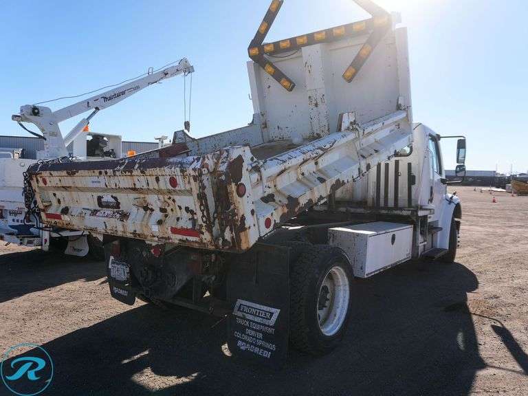 2007 Freightliner Business Class M2 S/A Dump Truck - Roller Auctions