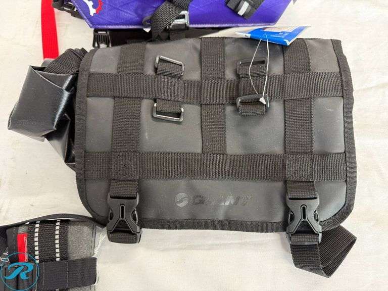 Tray of Assorted Bike Bags - Roller Auctions