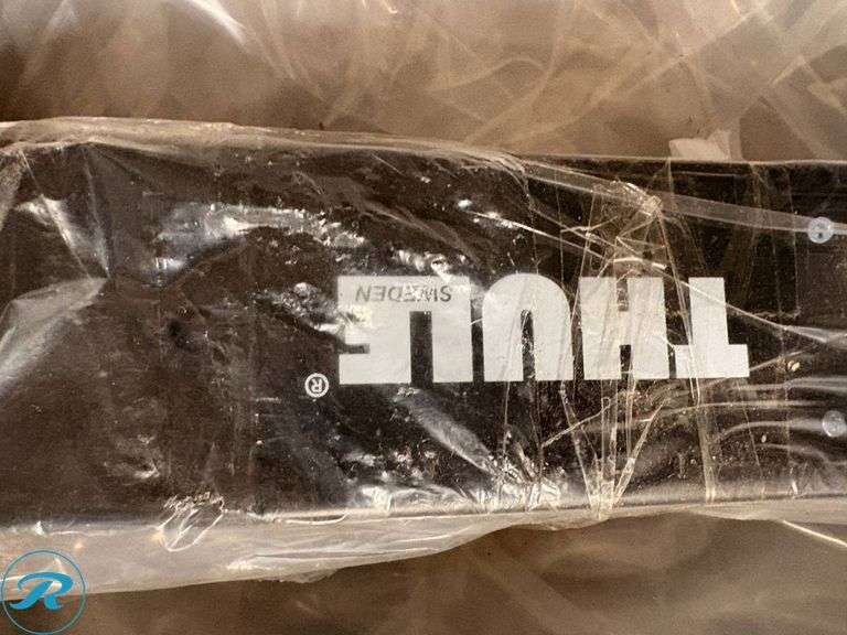 Thule 4-Tier Cargo Display PRO2046-1 - Roller Auctions