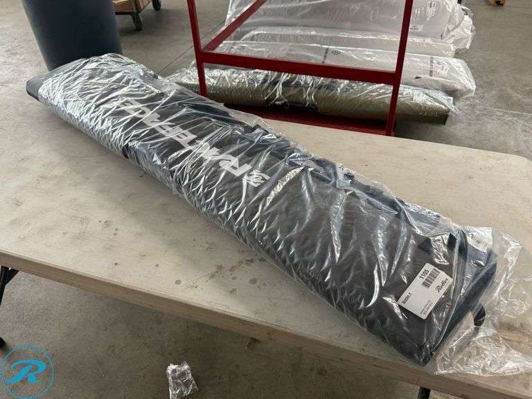 Race Face T2 Tailgate Pad, Full Size - Roller Auctions