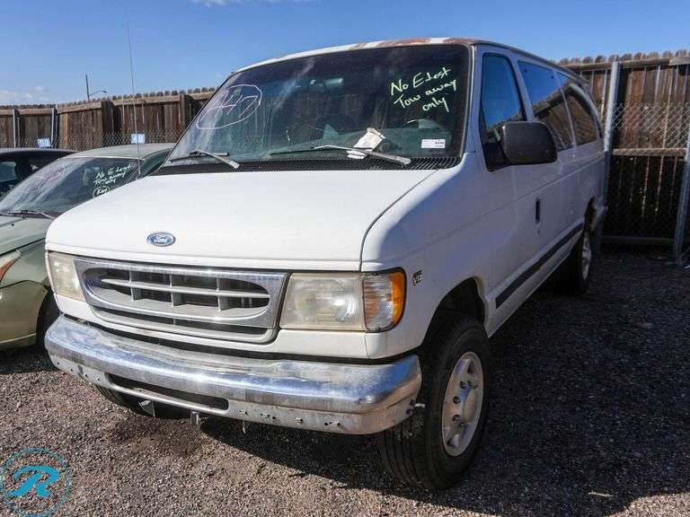 1997 Ford E350 Van XL RWD