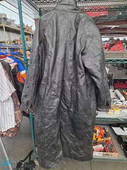 Charles Klein XL Black Full-Length Coat - Roller Auctions