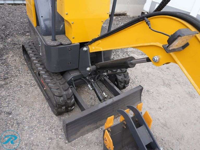 New 2025  Land Honor  LHR-KN16-CEM  Mini Excavator - Roller Auctions