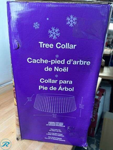 35 Inches 88.9 cm Silver Metal Christmas Tree Skirt - New - Roller Auctions