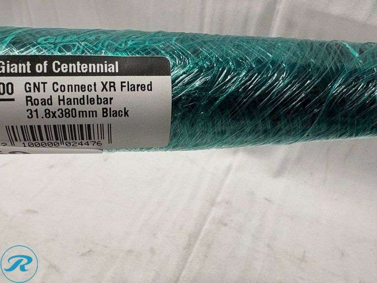 (3) Giant Connect XR Flared Road Handlebars, 31.8x400mm and 31.8x380mm, Black - Roller Auctions