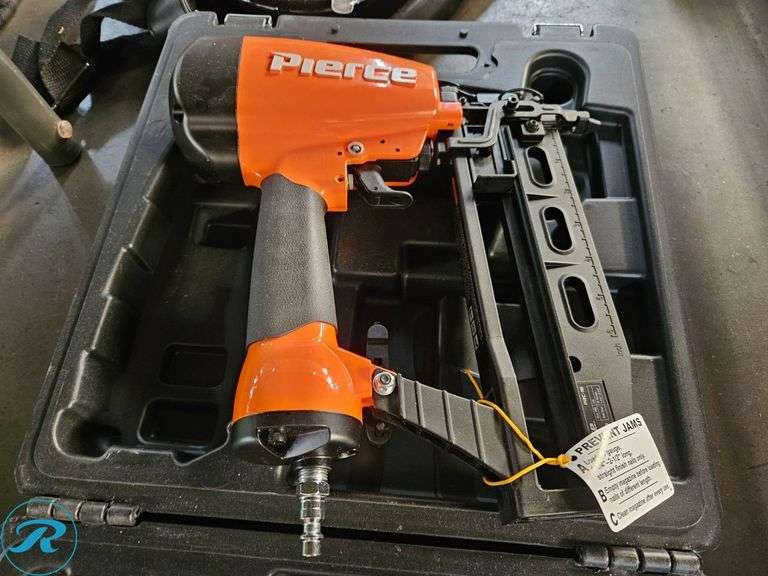Central Pneumatic 68021 Air Brad Nailer and Pierce PAC-15 Finish Nailer ...