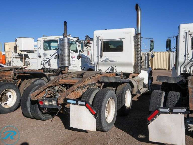 2008  Kenworth  T800  T/A Truck Tractor - Roller Auctions