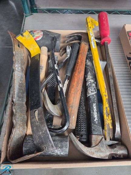 Tray of Hammers and Pry Bars - Roller Auctions