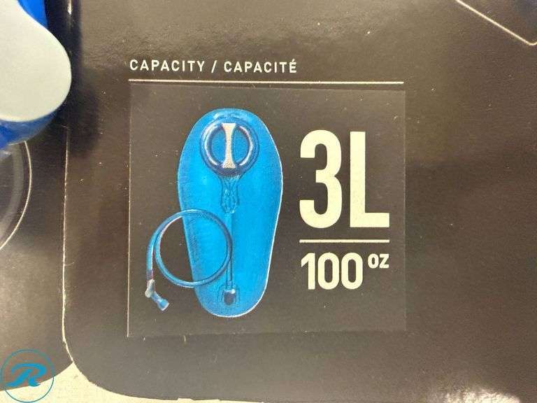 (2) CamelBak Crux Reservoirs, 3L and 2L - Roller Auctions