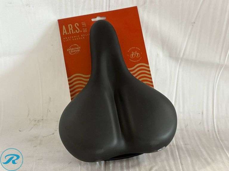 (3) Planet Bike A.R.S. Lift 210 E-Bike Compatible Saddle - Roller Auctions