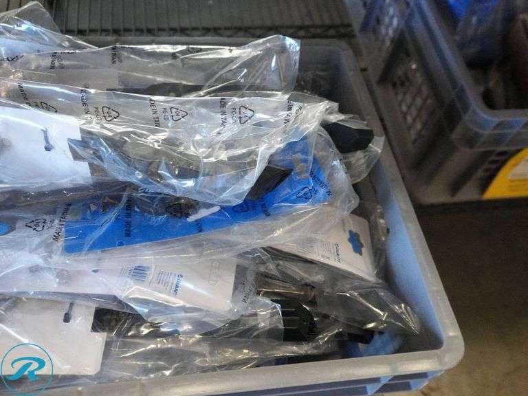 (2) Crates of MSW and Giant Brand Kickstands - Roller Auctions