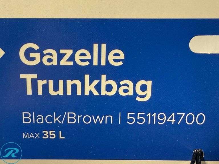Gazelle Trunkbag - Roller Auctions