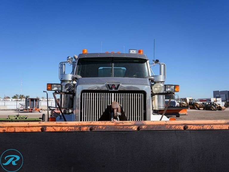 2009 Western Star 4900 T/A Water Truck - Roller Auctions
