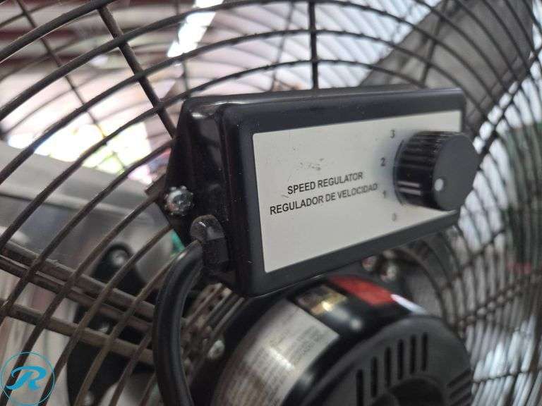 Commercial Electric 30″ Industrial Pedestal Fan with Speed Regulator - Roller Auctions