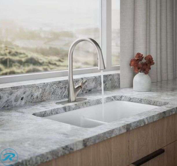 New Kohler Leto vibrant stainless single handle deck-mount pull-down kitchen faucet w/ sprayer (includes deck plate) - Roller Auctions