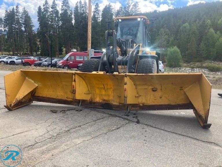 2016 Pro-Tech FPL18 Folding Box Snow Pusher, 18' Width, Manual Folding, Rylind Wedge Lock Coupler (Right Side Wing Hinge is Bent Causing the Right Side To Not Lay Flat On The Surface) - Roller Auctions